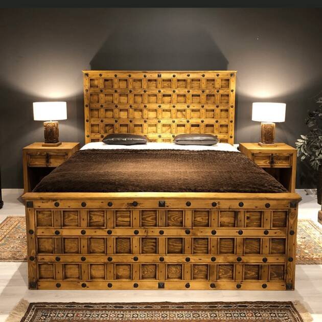 DARGA MODEL METAL SÜSLEMELİ KARYOLA M520