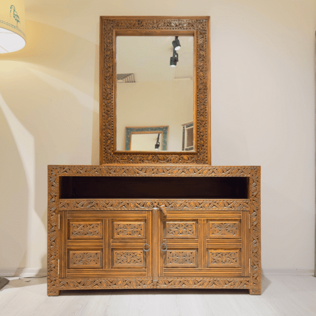 ETNİK MODEL EL OYMA KONSOL M917