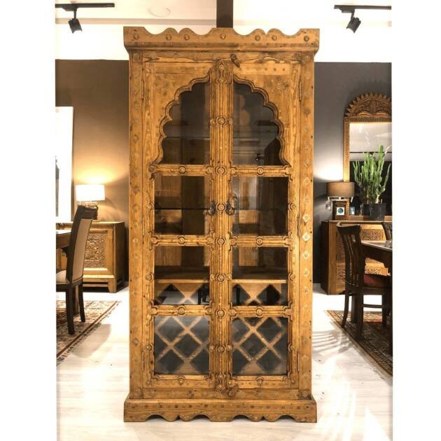 ETNİK MODEL PİRİNÇ SÜSLEMELİ VİTRİN M626