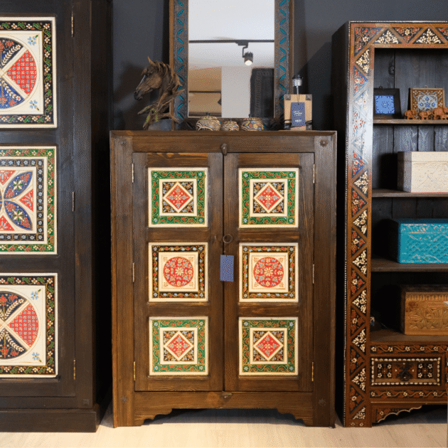 ETNİK MODEL EL BOYAMA DOLAP M701